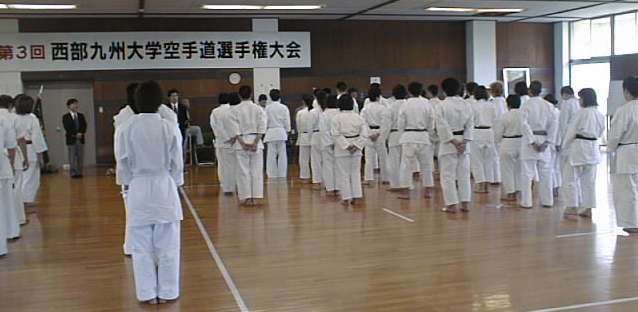 Hei3.jpg (25KB) �